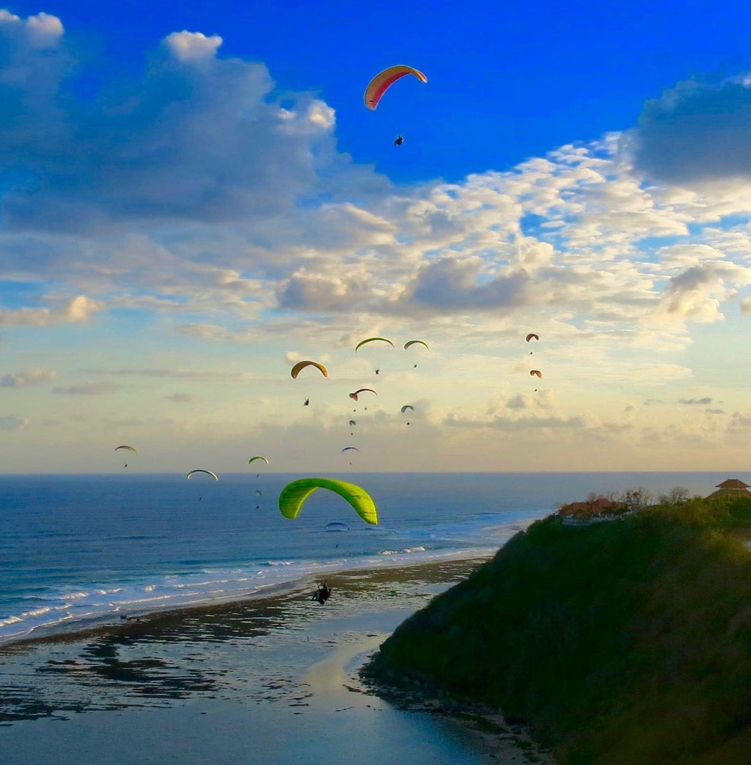 Paragliding tours to Bali